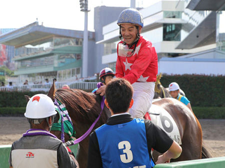 7日、的場文男騎手が60歳に 園田で「還暦メモリアル競走」を開催