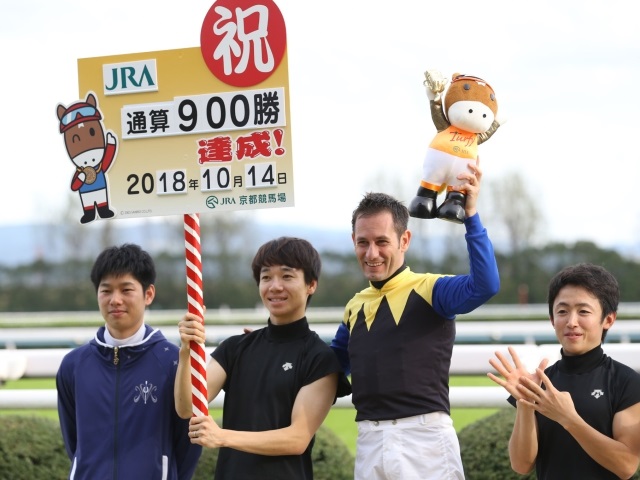 JRA】M.デムーロ騎手とC.ルメール騎手が同週にJRA通算900勝達成 | 競馬ニュース - netkeiba