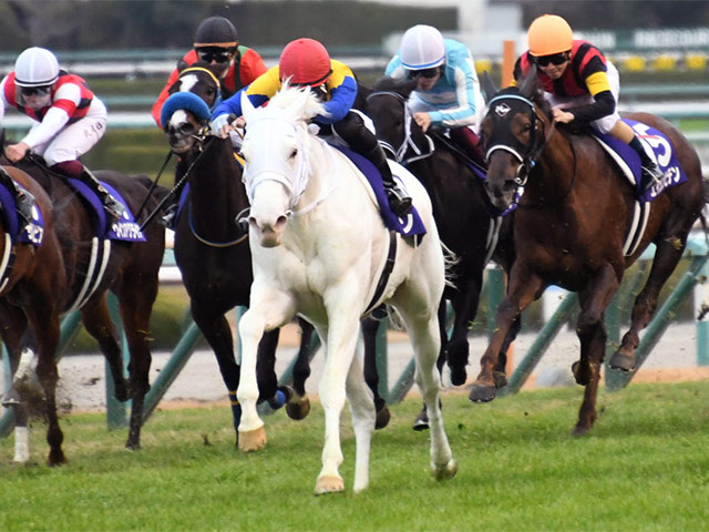 桜花賞 13時時点オッズ】ソダシが単勝3.3倍で1番人気、サトノレイナス