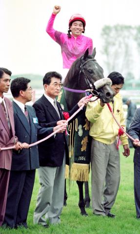 3冠馬ナリタブライアン育てた大久保正陽元調教師が死去 87歳誤嚥性肺炎で | 競馬ニュース - netkeiba