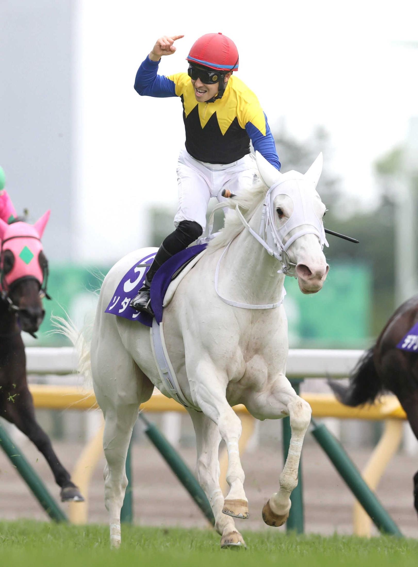 Ｇ１・３勝馬ソダシが電撃引退 須貝師「妹にいい形で引き継げる