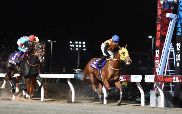 川崎・神奈川記念】ヴィブラフォン先行押し切り!女性騎手ドイル、地方