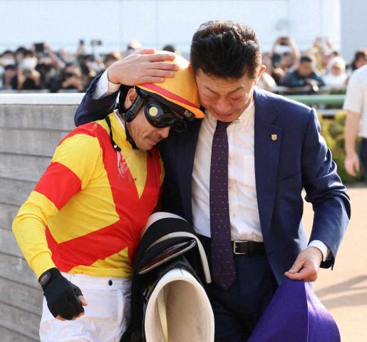 友道厩舎ジャンパー - 趣味、スポーツ、実用