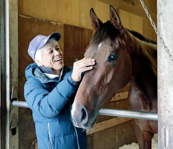 オークス】桜花賞馬は距離延長OK 3冠女王アパパネ、アーモンドアイ送り出した国枝調教師が2冠へ「自信あるよ」 | 競馬ニュース - netkeiba