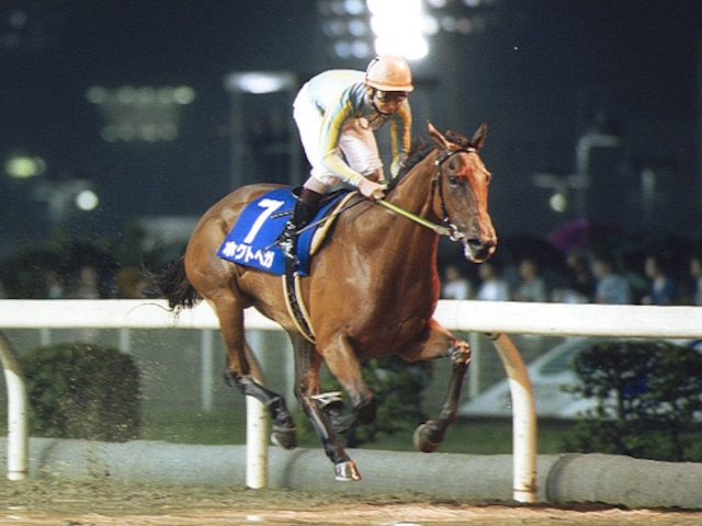 交流重賞10連勝の元祖“砂の怪物” スパーキングレディーCに名を残す